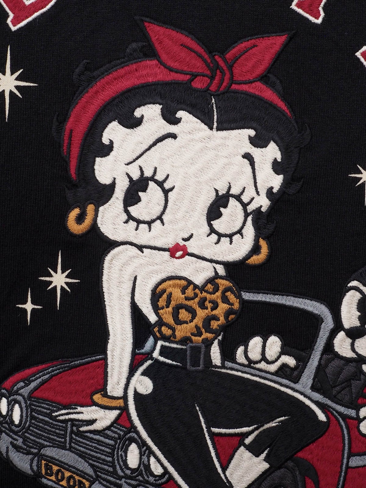 【BETTY BOOP】“ロカビリーベティ”刺繍入りロンT