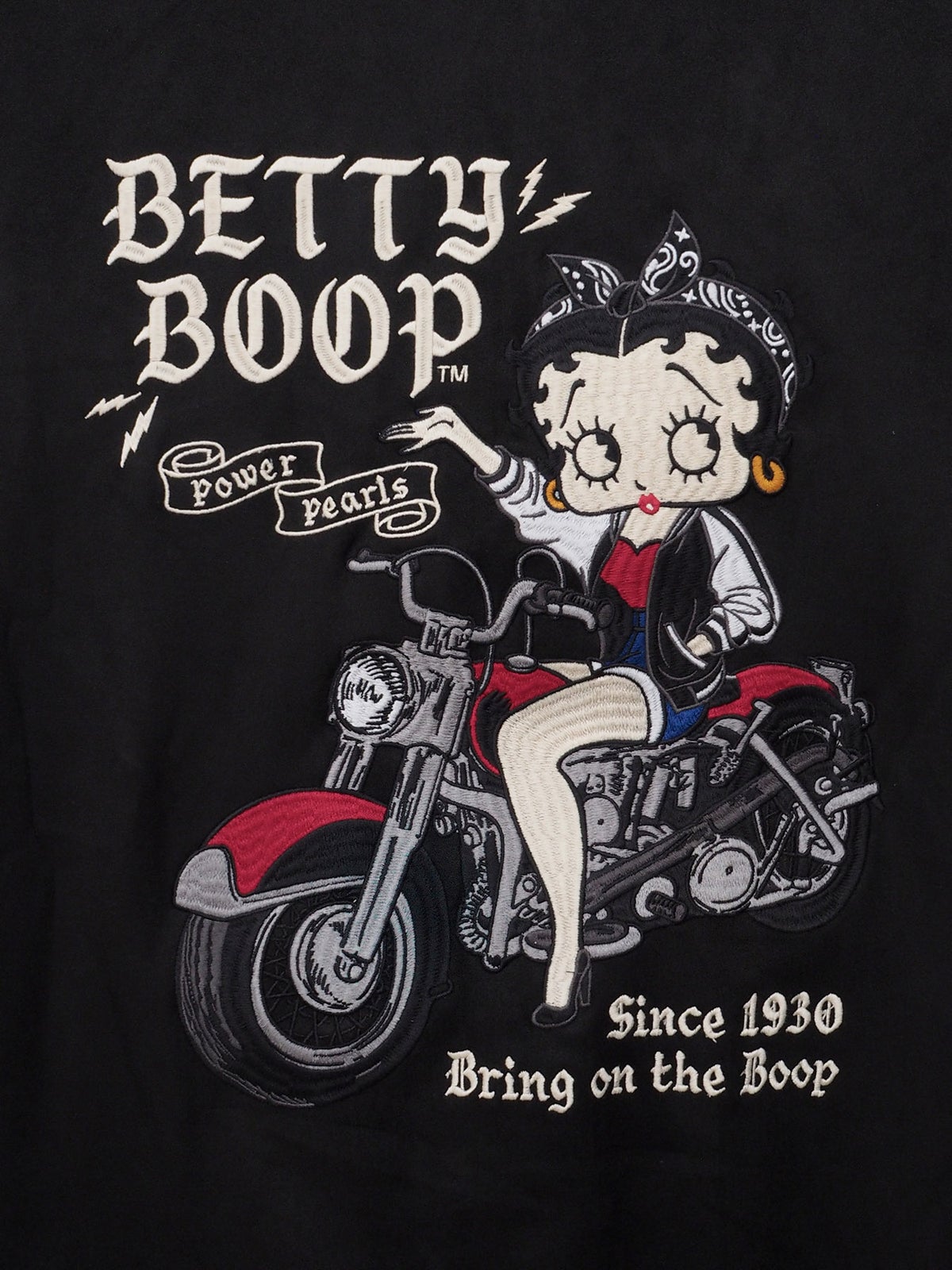 【BETTY BOOP】“BIKE BETTY”刺繍入りフェイクスウェードZIPパーカー