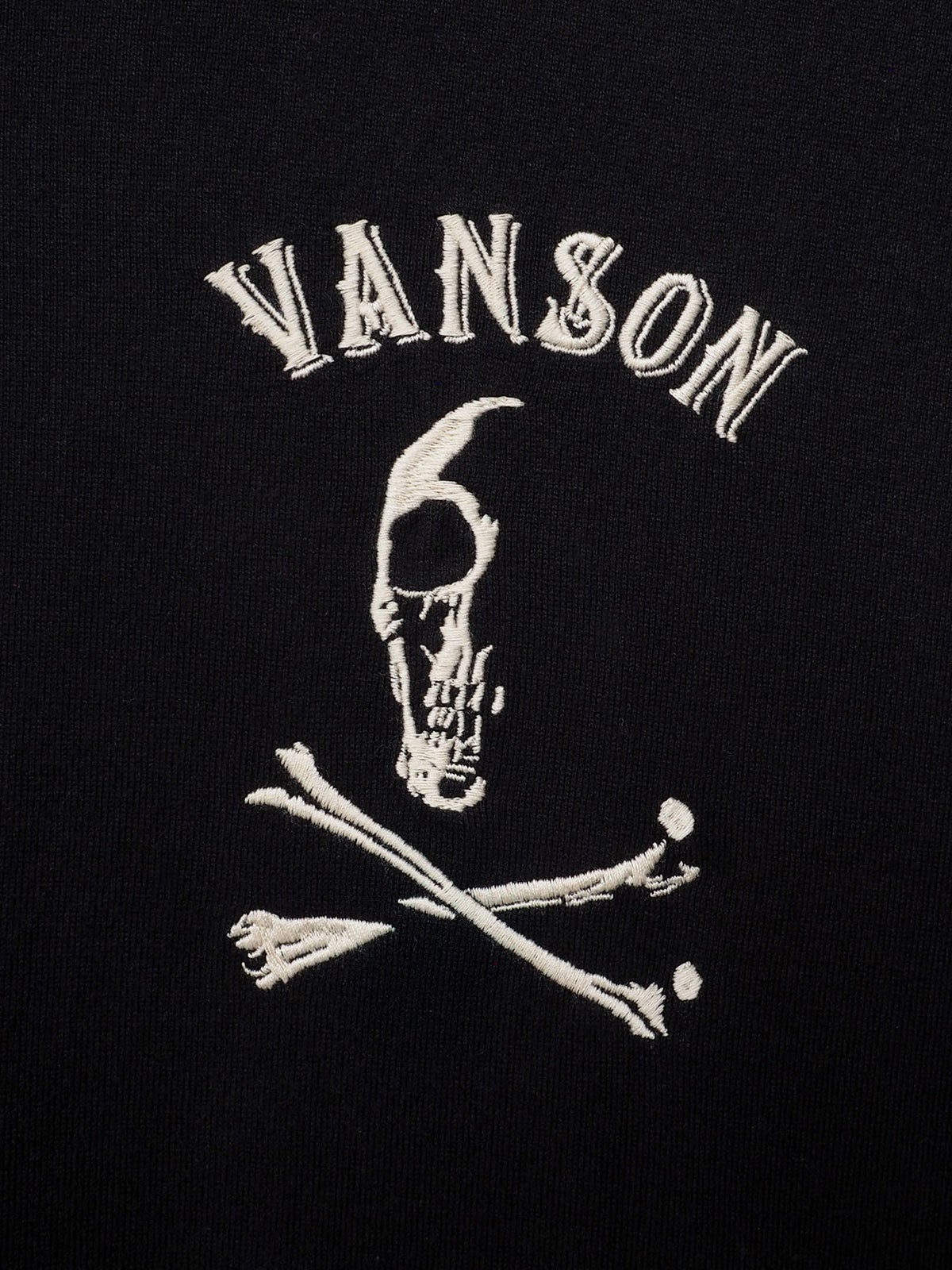 【VANSON】スカル 刺繍入りロンT