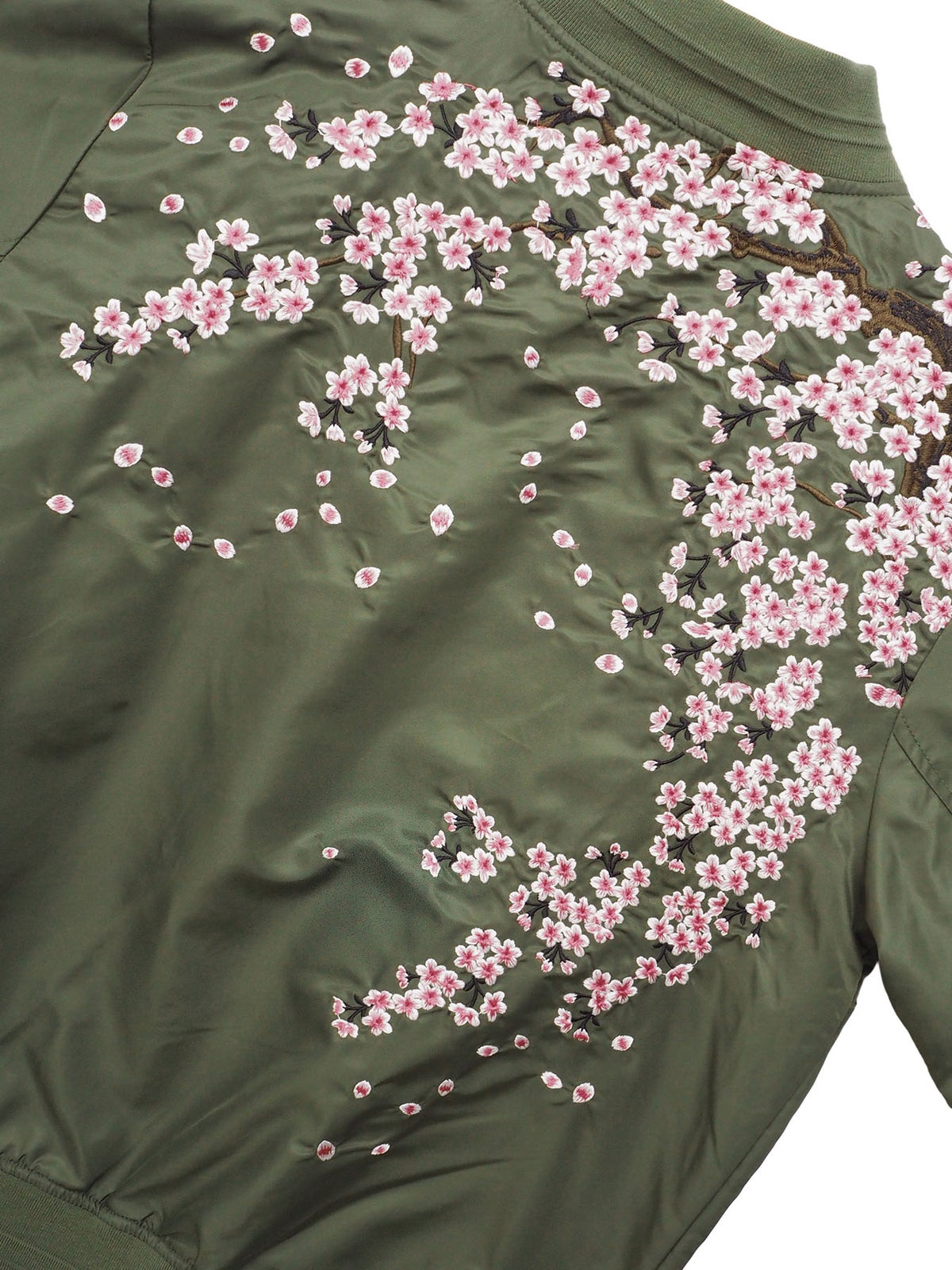 【絡繰魂】桜刺繍入りMA-1