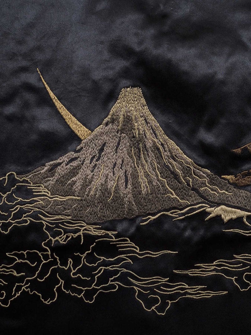 【絡繰魂・粋】“天翔ける大鷹”総刺繍リバーシブルスカジャン
